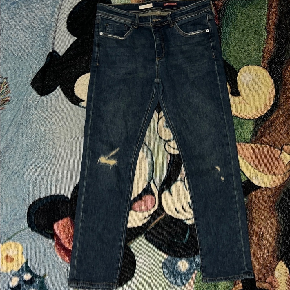 Pilcro Slim Boyfriend Jeans size 28 Ripped Distressed